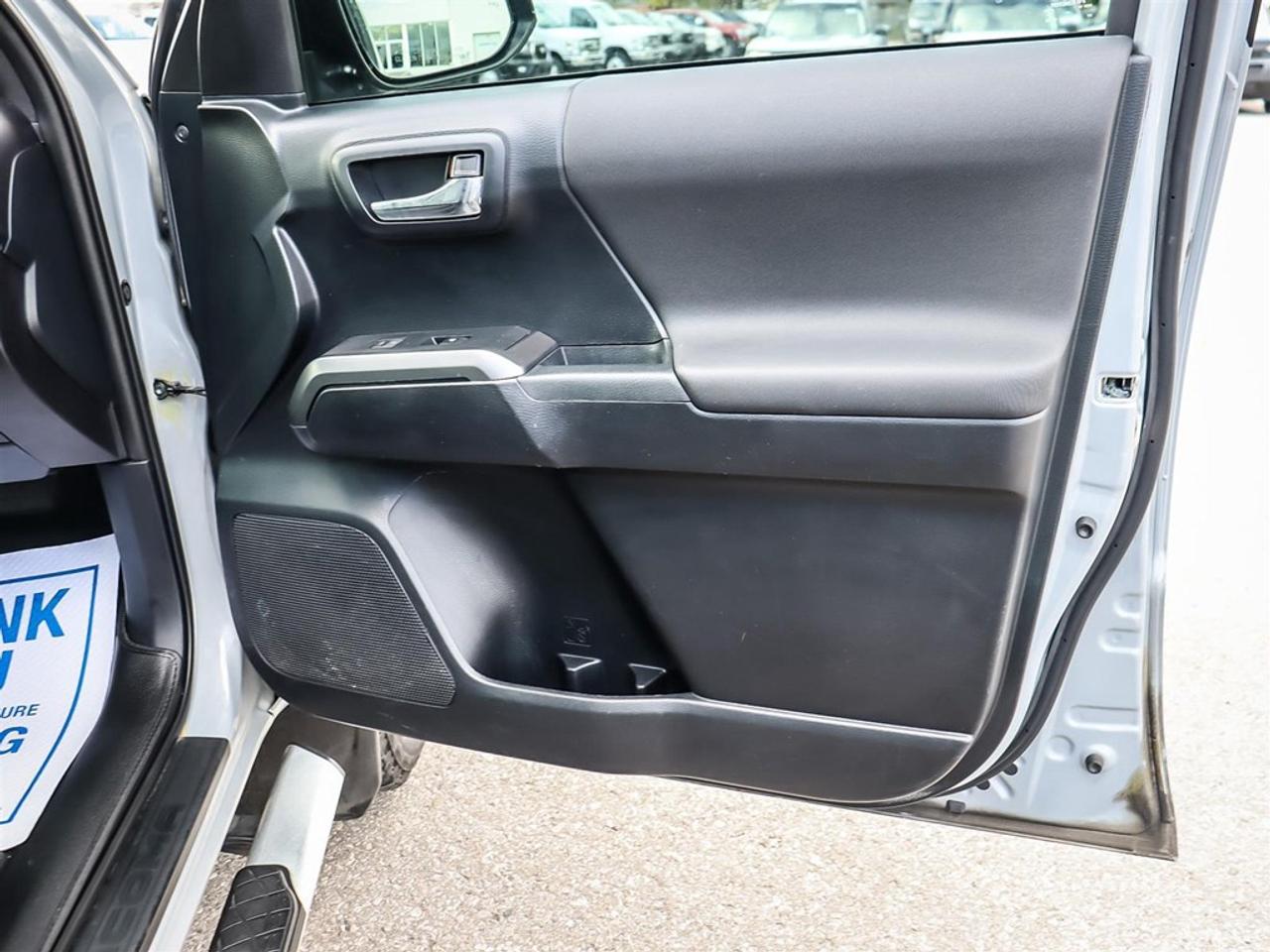 2019 Toyota Tacoma 4x4 Double Cab V6 Auto SR5 Photo
