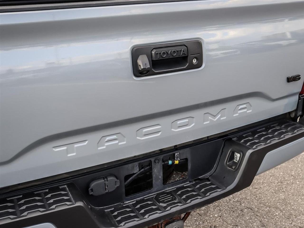 2019 Toyota Tacoma 4x4 Double Cab V6 Auto SR5 Photo