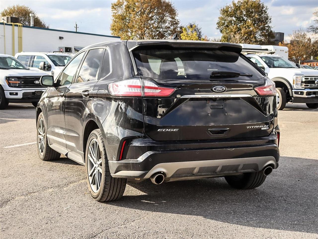 2019 Ford Edge Titanium AWD Photo
