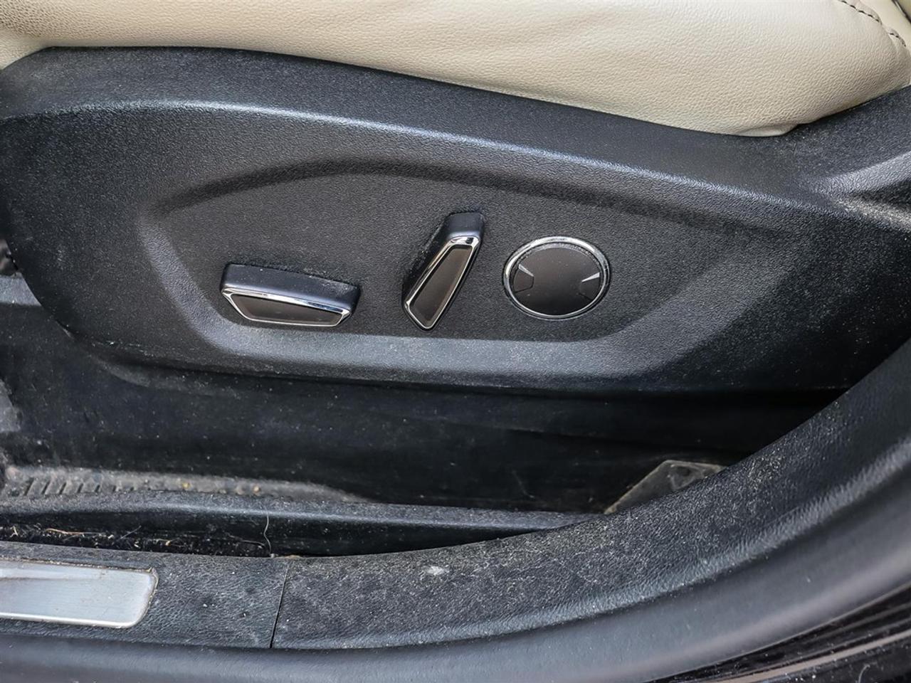 2019 Ford Edge Titanium AWD Photo