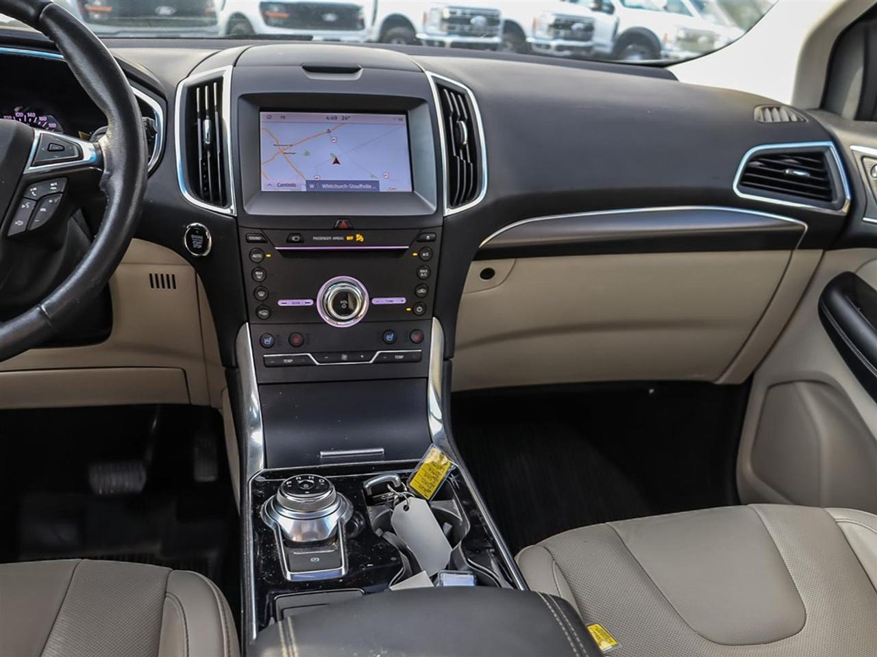 2019 Ford Edge Titanium AWD Photo