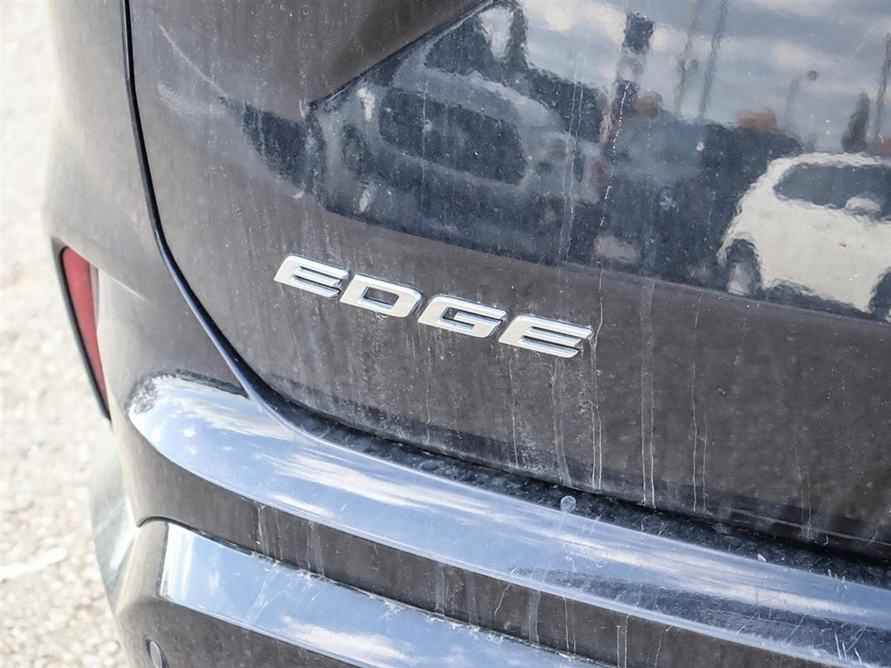 2019 Ford Edge Titanium AWD Photo