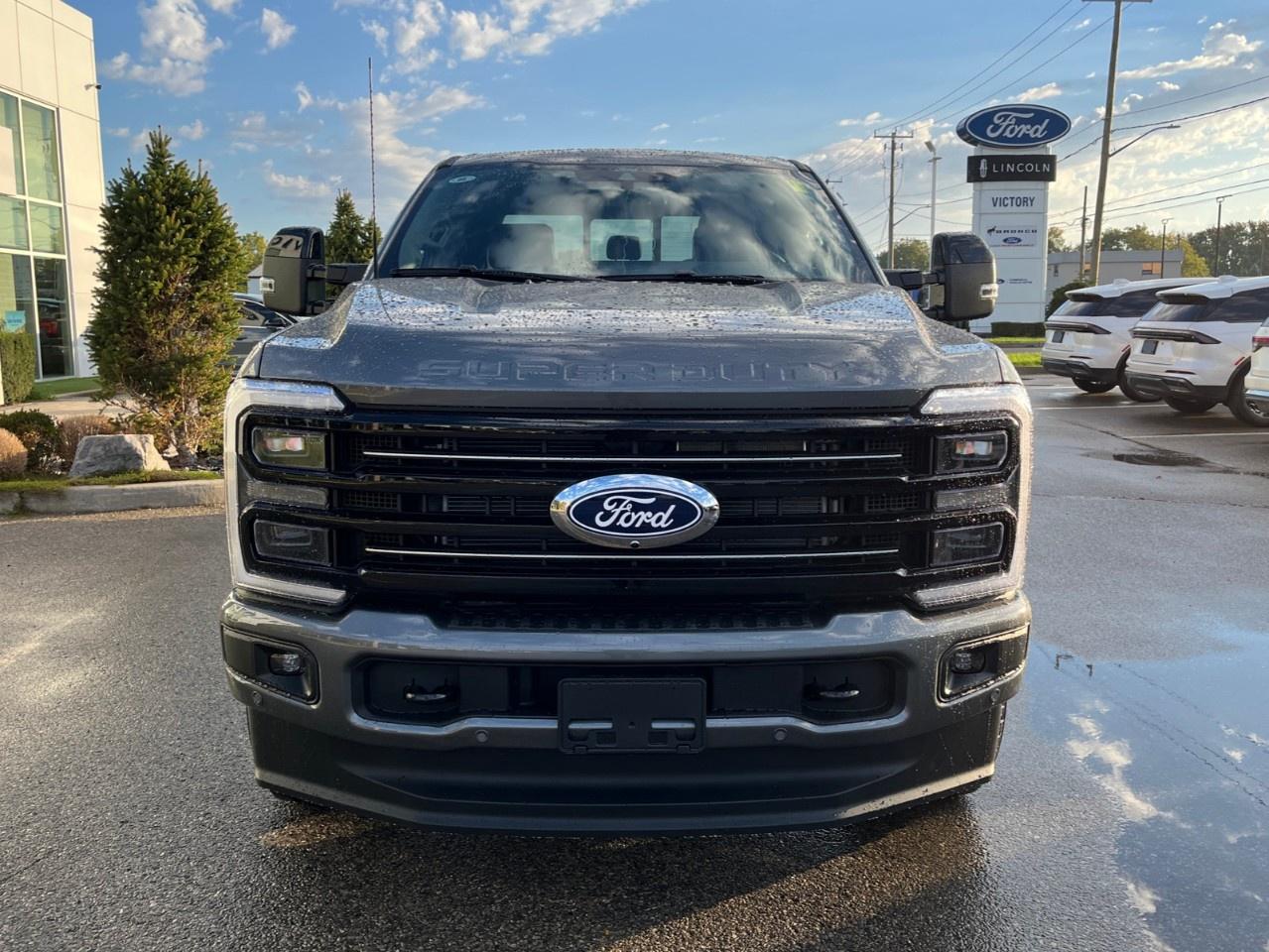 2027 Ford F-250 Super Duty SRW PLATINUM 4WD CREW CAB 6.75' BOX Photo