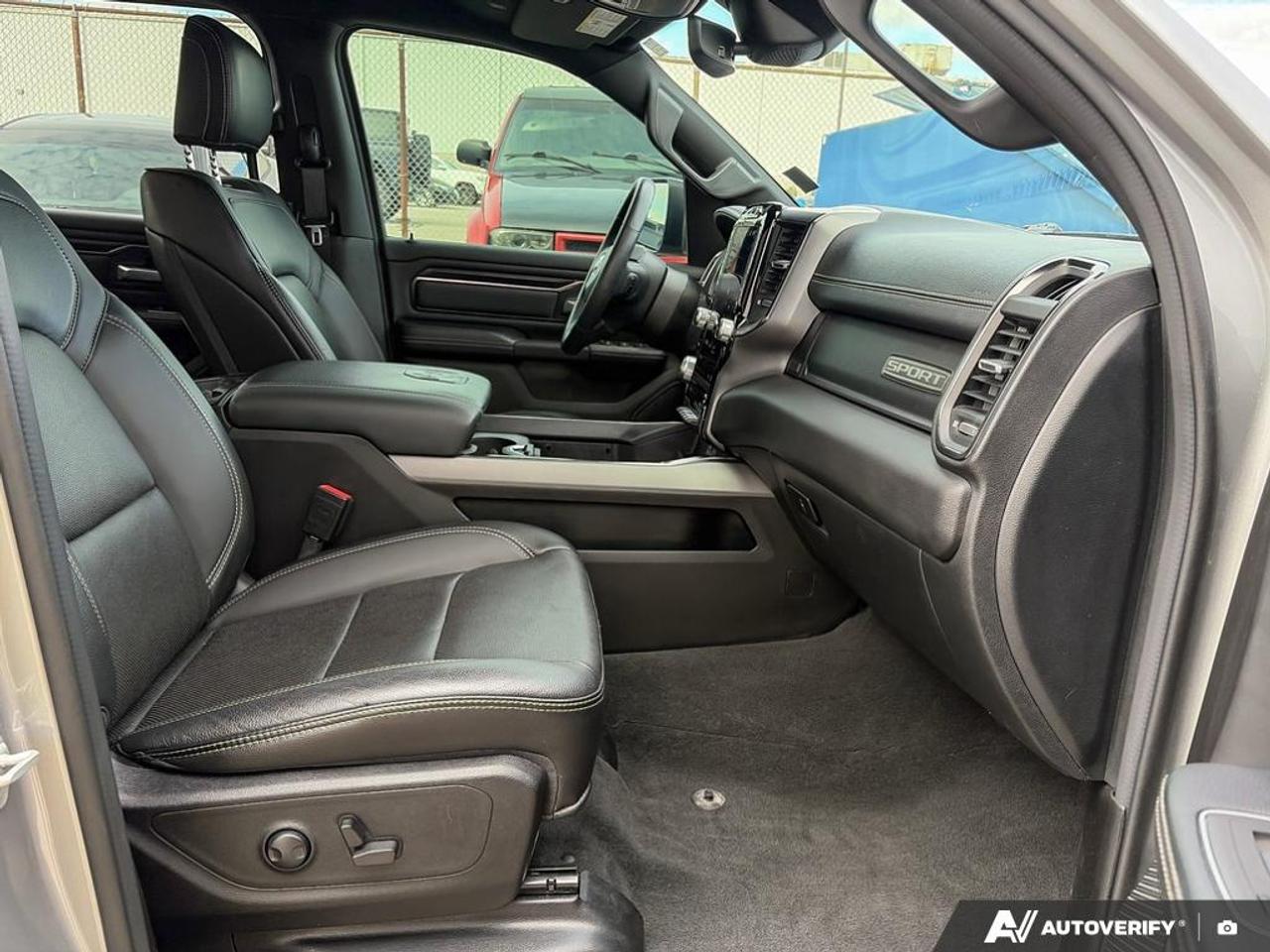 2024 RAM 1500 Sport CREW CAB | HEMI V8 | 20IN WHEELS Photo