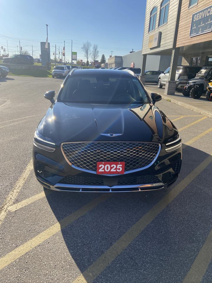 2025 Genesis GV70 2.5T Advanced AWD Photo