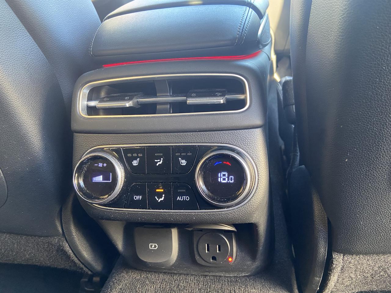 2025 Genesis GV70 2.5T Advanced AWD Photo