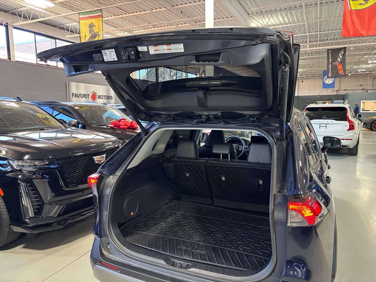 2024 Toyota RAV4 Hybrid Limited|AWD|HEATEDCOOLEDSEATS|SUNROOF|JBL|+ Photo