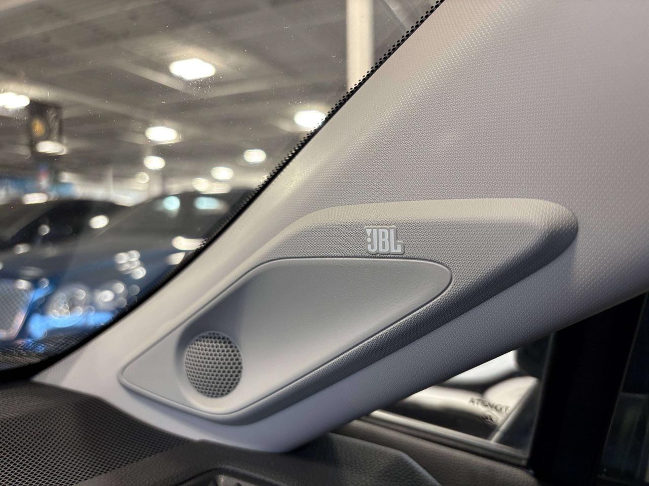 2024 Toyota RAV4 Hybrid Limited|AWD|HEATEDCOOLEDSEATS|SUNROOF|JBL|+ Photo