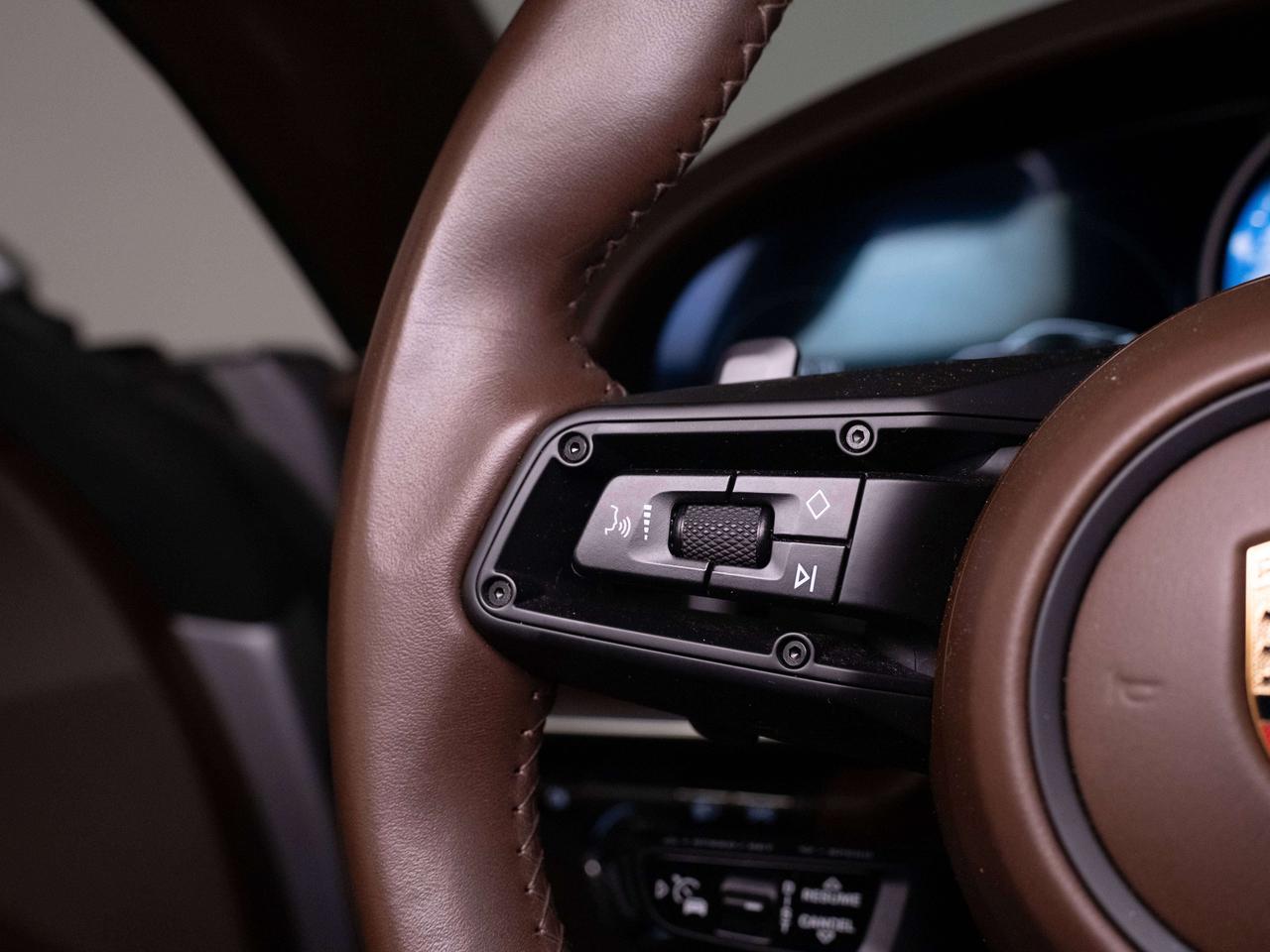 2020 Porsche 911 4S | PREMIUM & SPORT | BOSE | 20 IN Photo