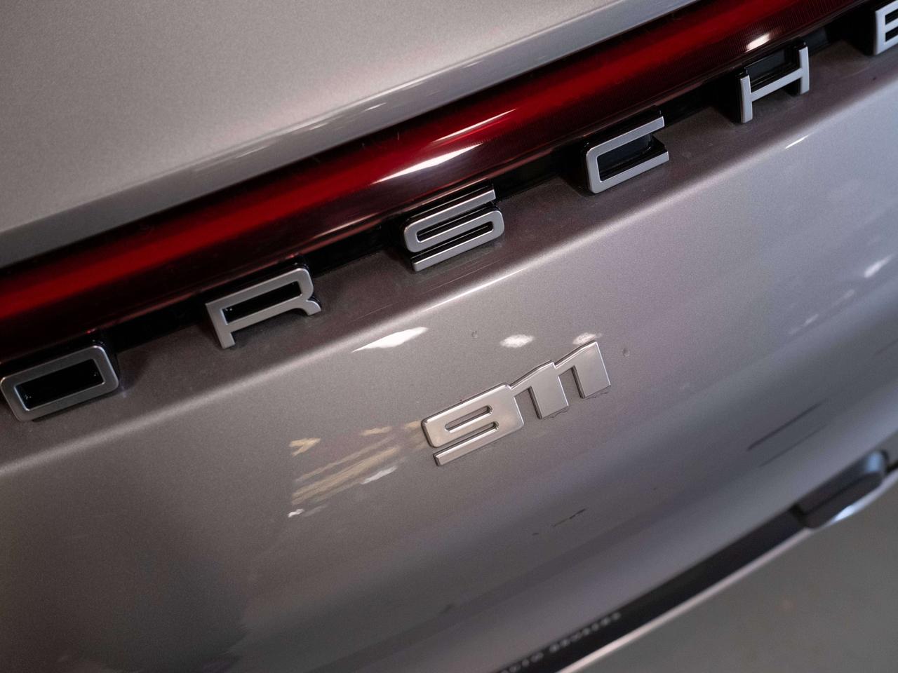 2020 Porsche 911 4S | PREMIUM & SPORT | BOSE | 20 IN Photo