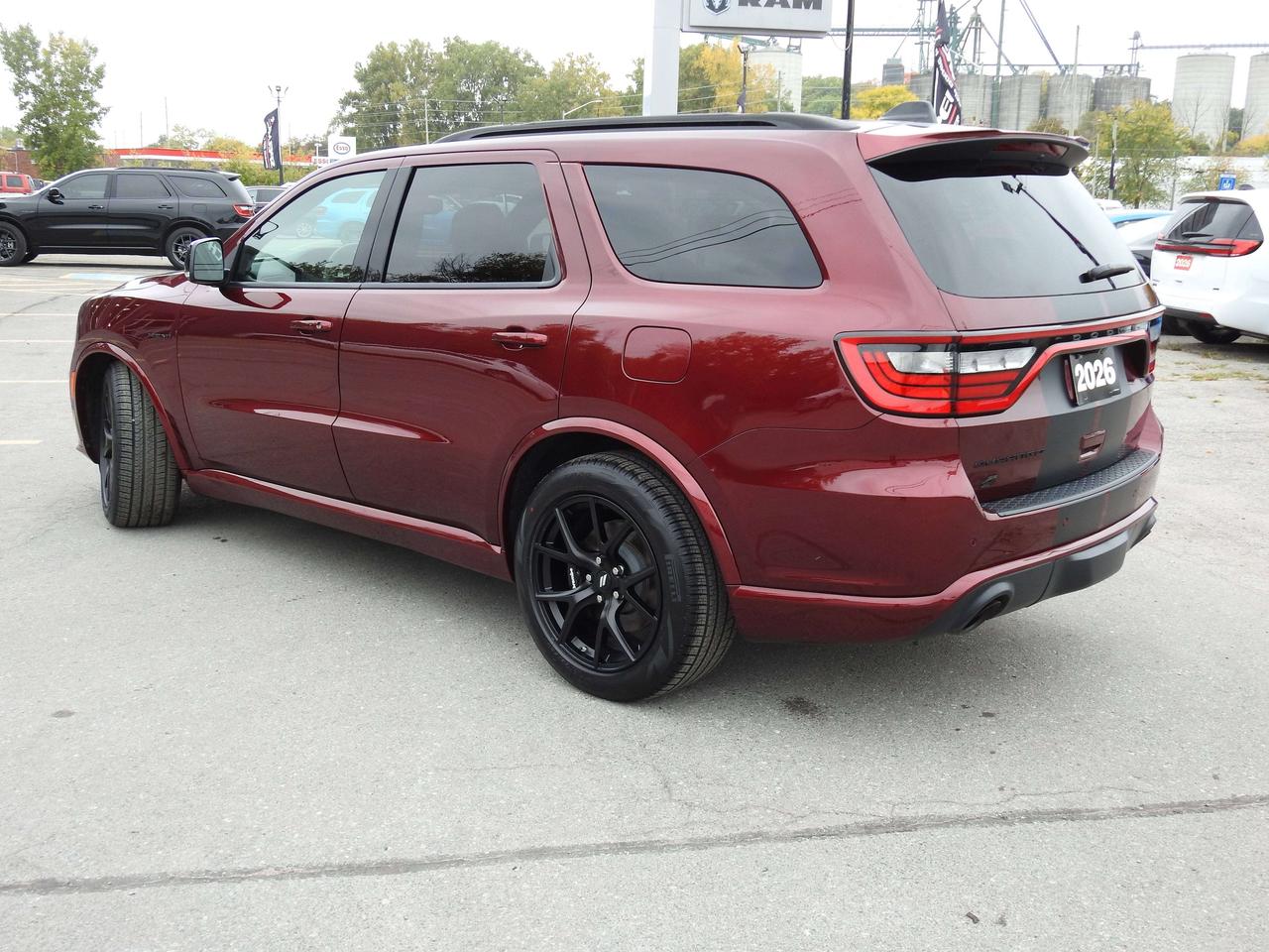 2026 Dodge Durango GT HEMI Premium- TOW N GO - REDLINE!!!! Photo
