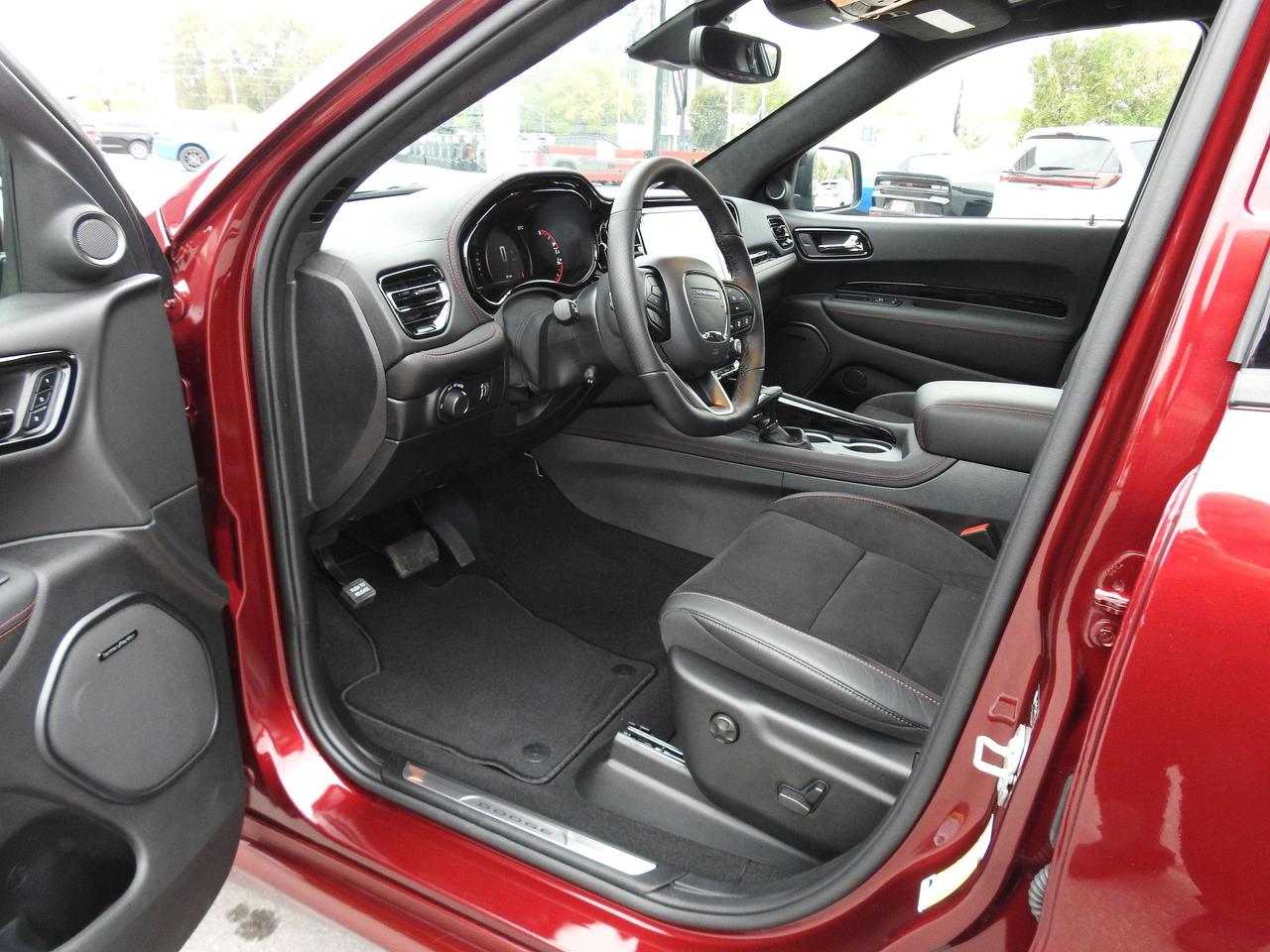 2026 Dodge Durango GT HEMI Premium- TOW N GO - REDLINE!!!! Photo