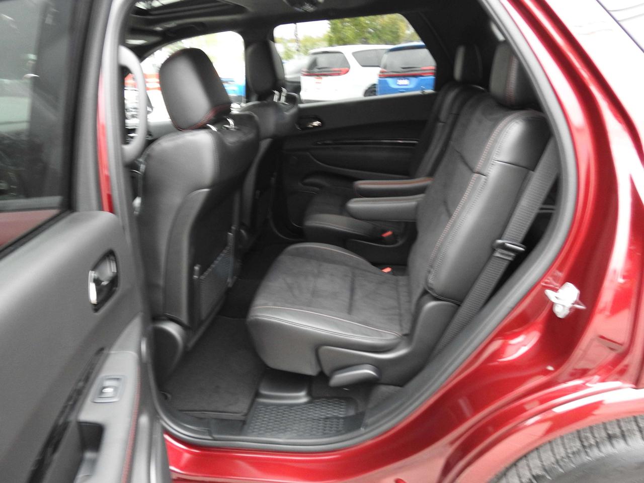 2026 Dodge Durango GT HEMI Premium- TOW N GO - REDLINE!!!! Photo