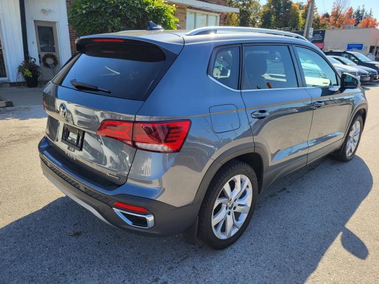 2022 Volkswagen Taos Comfortline Photo2