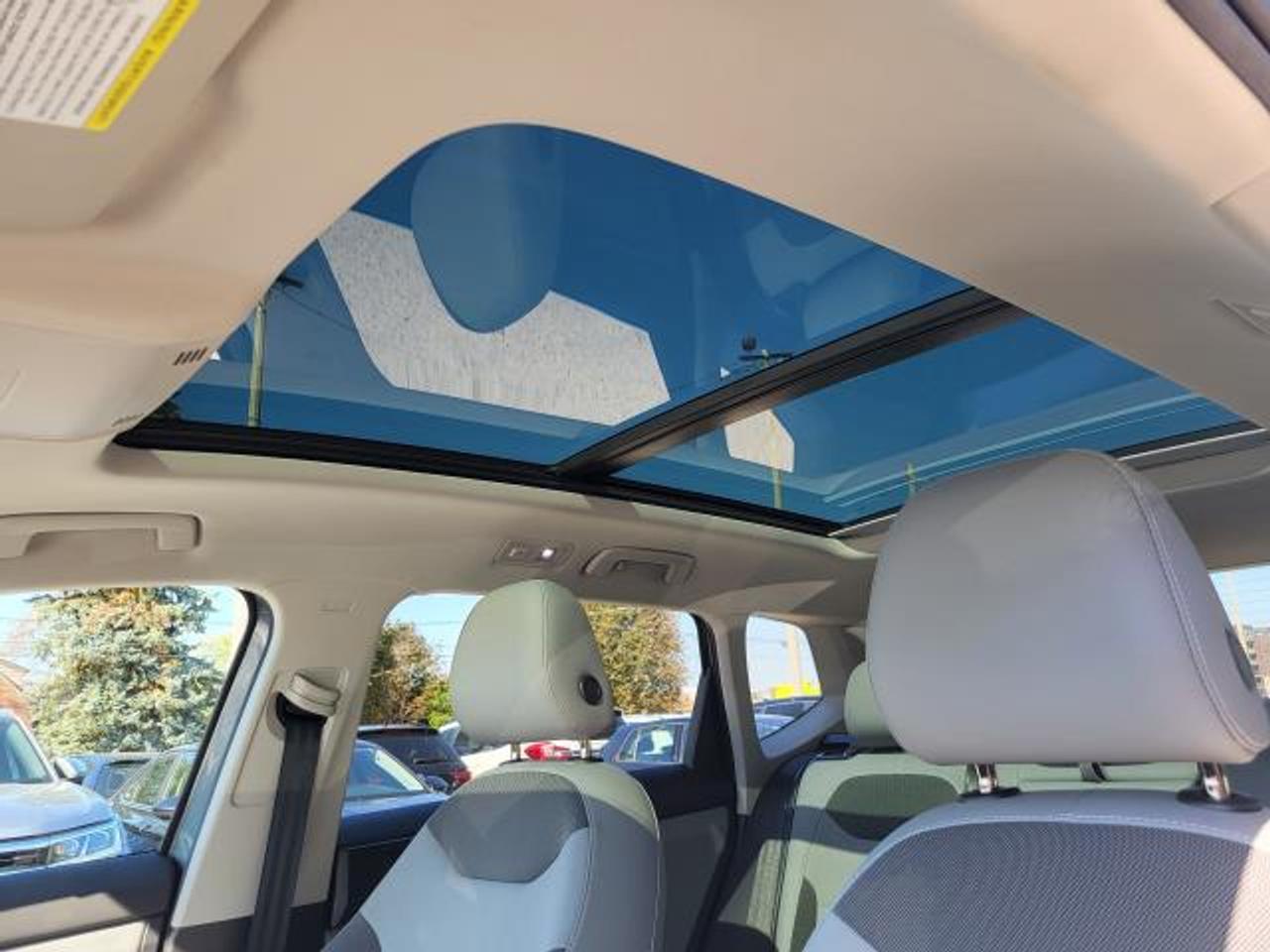 2022 Volkswagen Taos Comfortline Photo