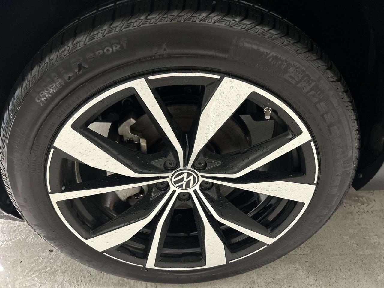 2025 Volkswagen Atlas EXECLINE R-LINE AWD |6-PASS | LEATHER MASSAGE |HUD Photo