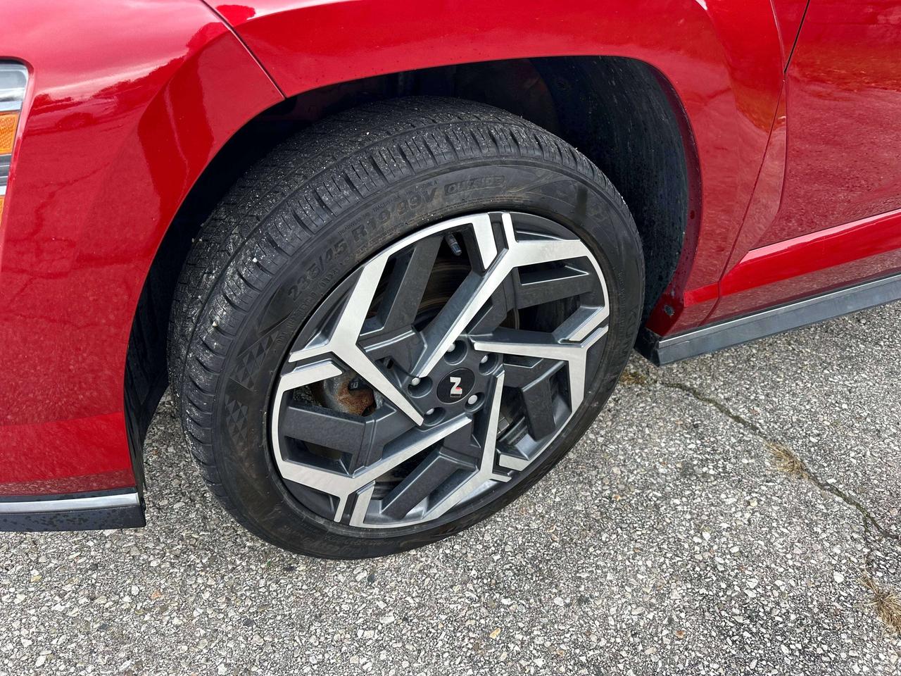 2024 Hyundai KONA N Line | SUNROOF | BLUETOOTH | HEATED SEATS | Photo