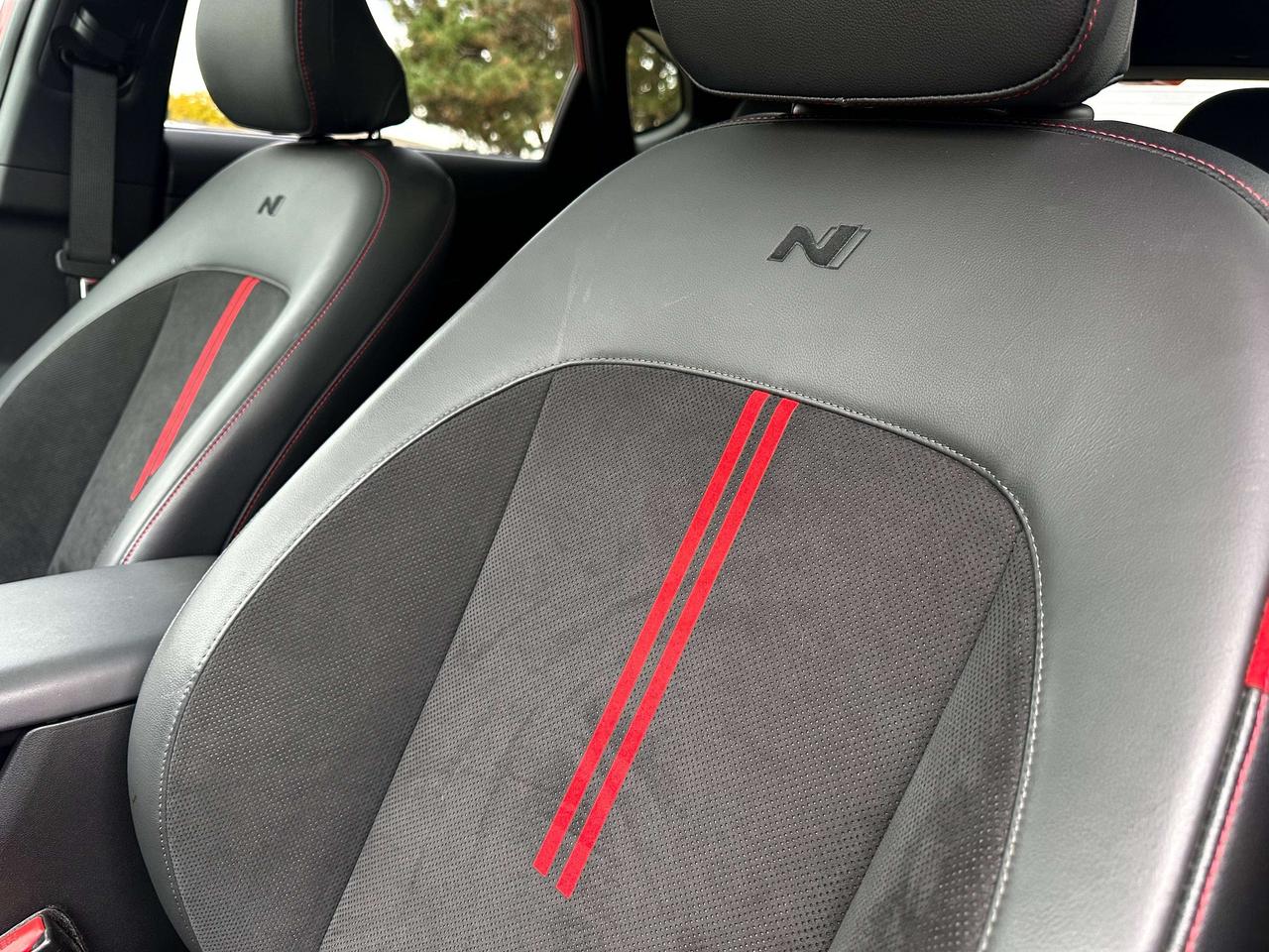 2024 Hyundai KONA N Line | SUNROOF | BLUETOOTH | HEATED SEATS | Photo