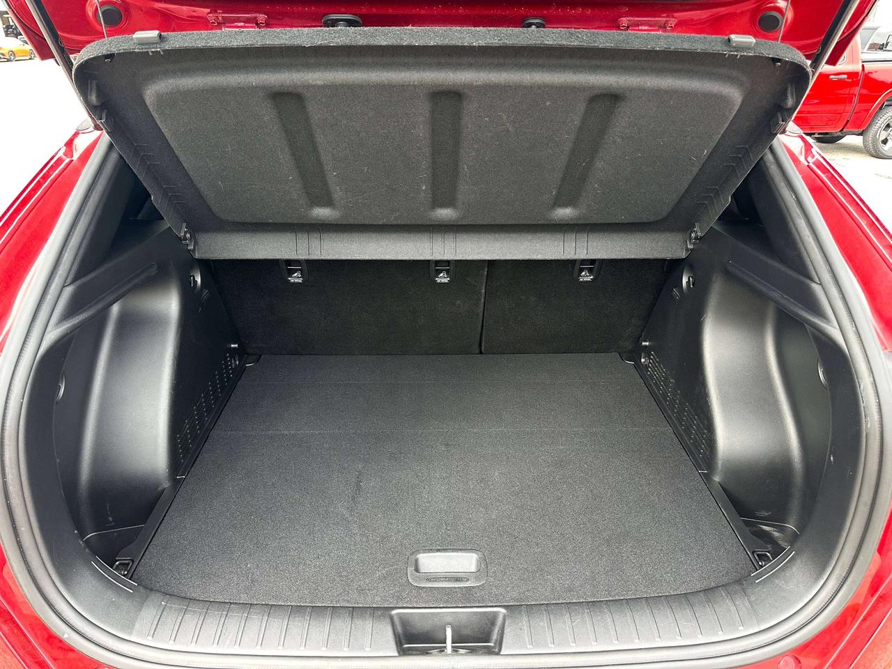 2024 Hyundai KONA N Line | SUNROOF | BLUETOOTH | HEATED SEATS | Photo