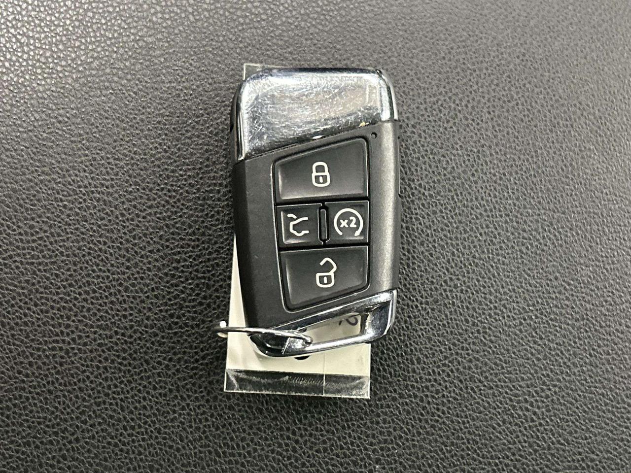 2023 Volkswagen Atlas EXECLINE R-LINE AWD | 6-PASS | 3.6L V6 | LEATHER Photo
