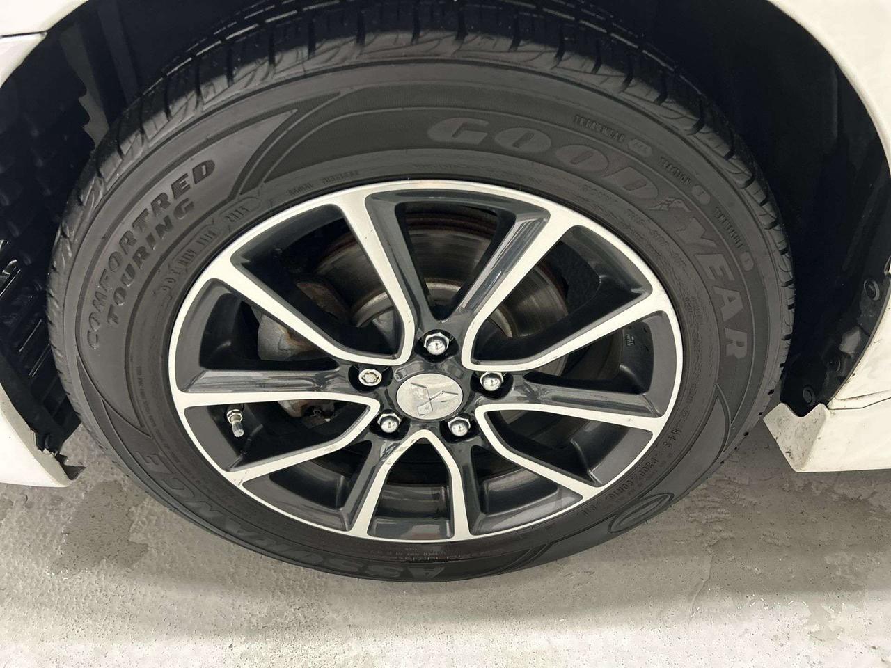2016 Mitsubishi Lancer >>JUST SOLD Photo3