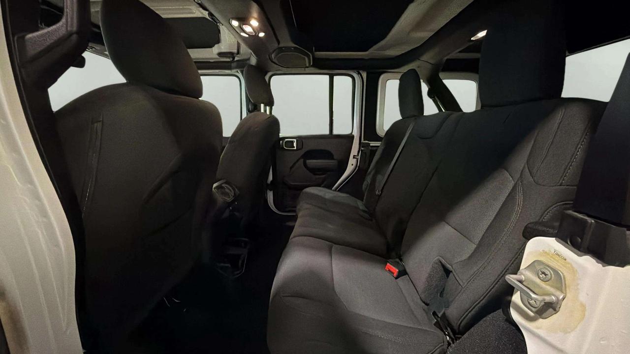 2023 Jeep Wrangler SPORT ALTITUDE| V6| HTD SEAT| NAVI| PREM SOUND Photo