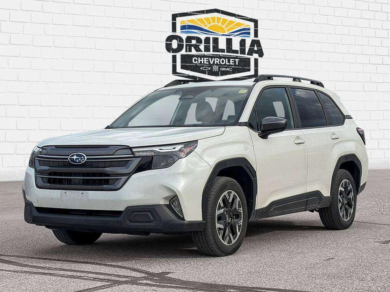 2025 Subaru Forester Touring | Panoramic Sunroof | Bluetooth Photo5