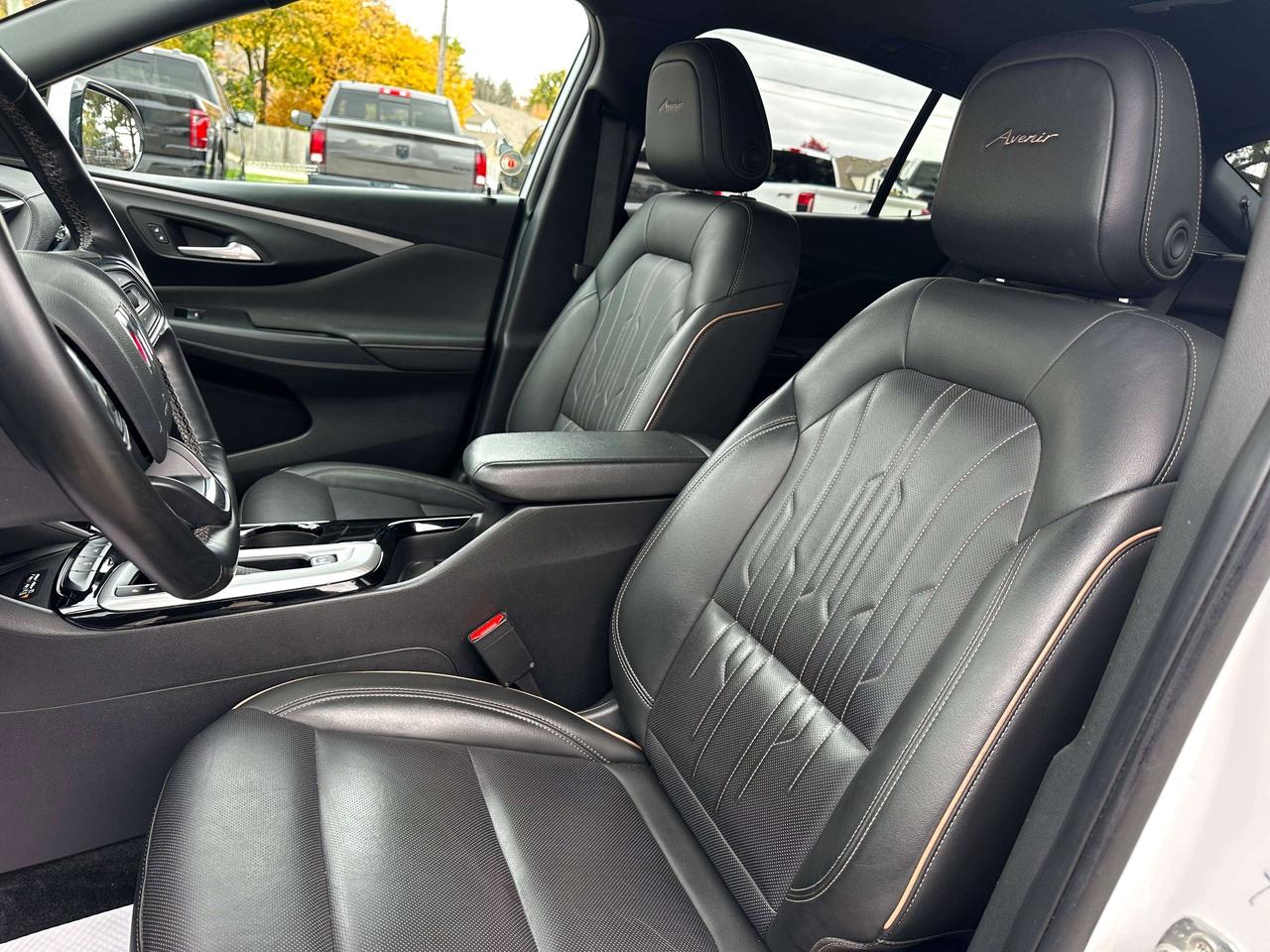2024 Buick Envista Avenir | HEATED SEATS | BLIND SPOT | REMOTE START Photo