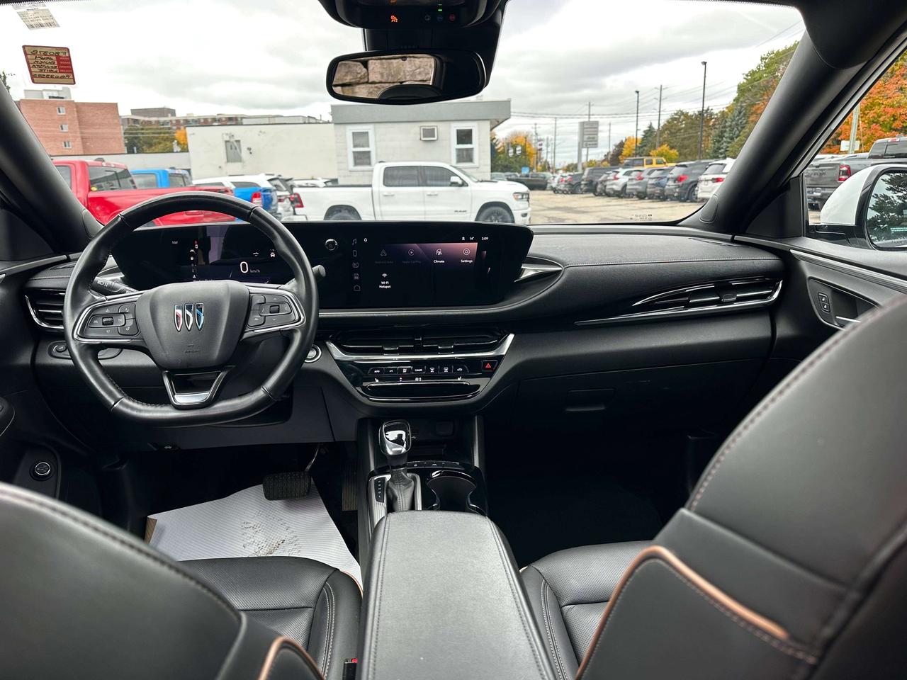 2024 Buick Envista Avenir | HEATED SEATS | BLIND SPOT | REMOTE START Photo