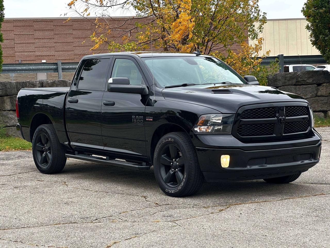2022 RAM 1500 SLT | BLUETOOTH | REMOTE START | PREMIUM AUDIO | Photo2