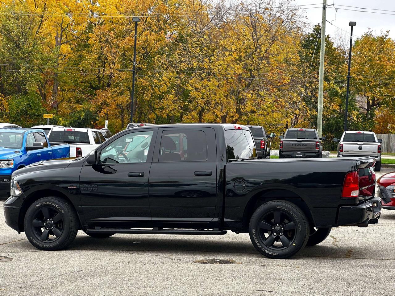 2022 RAM 1500 SLT | BLUETOOTH | REMOTE START | PREMIUM AUDIO | Photo