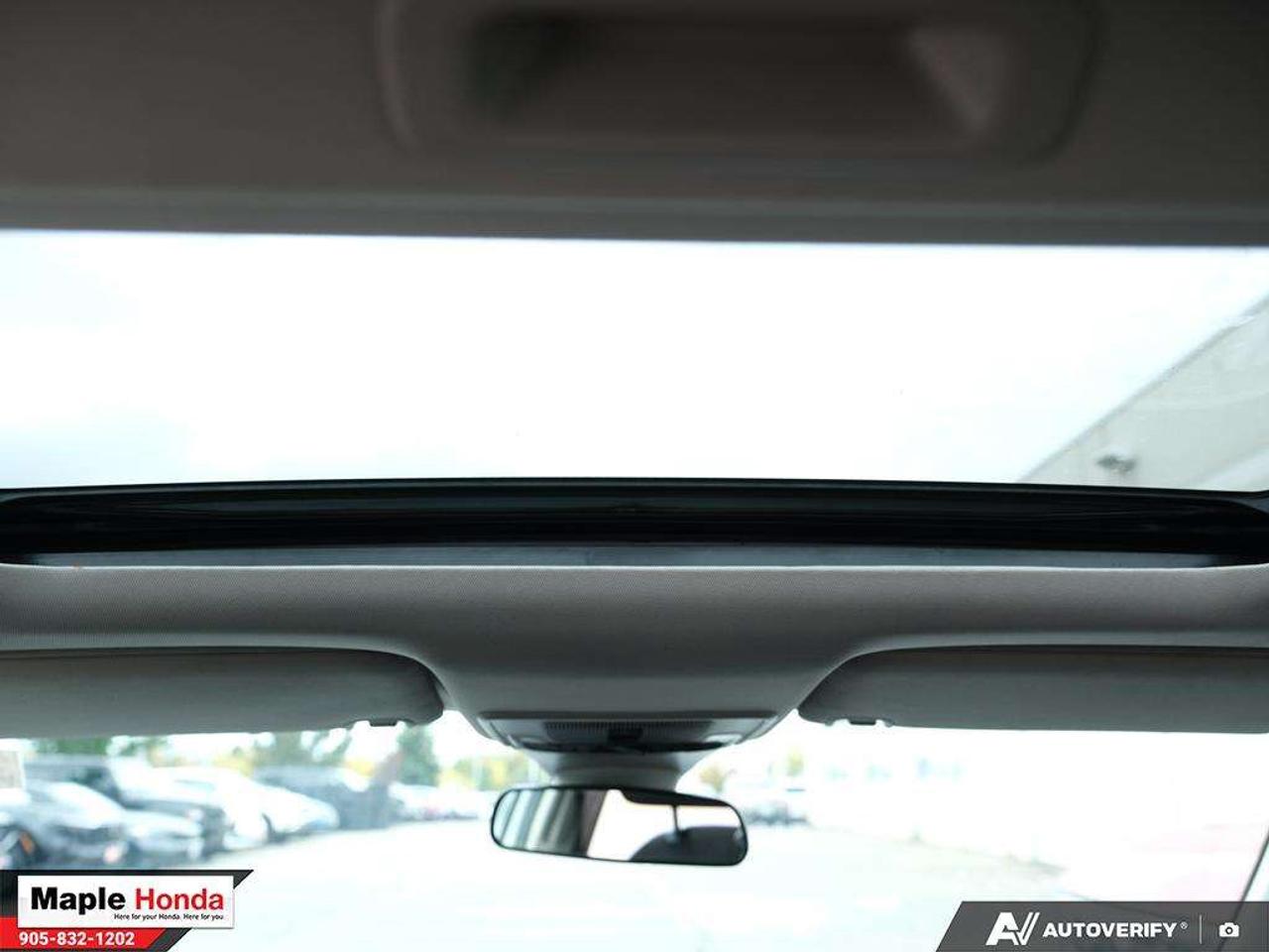 2024 Honda Civic Sunroof| Heated Seats| Auto Start| Honda Sensing| Photo