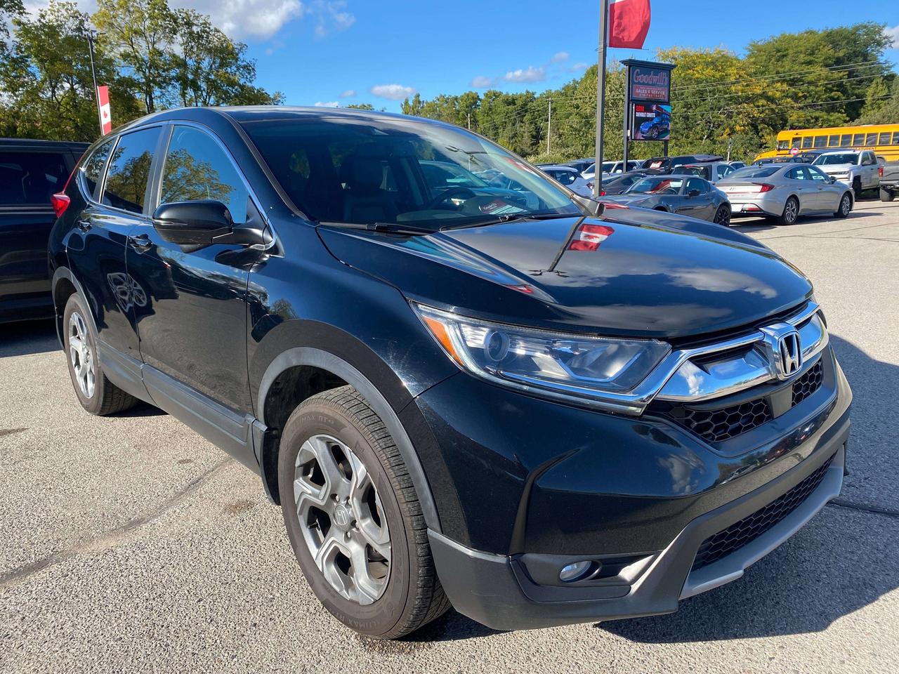 2017 Honda CR-V EX-L, AWD, CLEAN CARFAX, HEATED SEATS / WHEEL! Photo