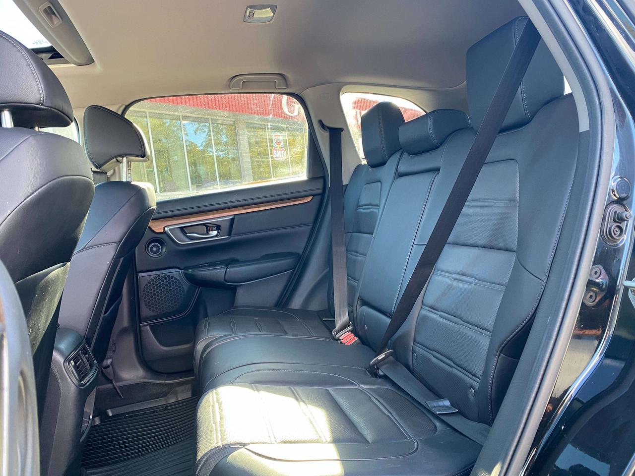 2017 Honda CR-V EX-L, AWD, CLEAN CARFAX, HEATED SEATS / WHEEL! Photo