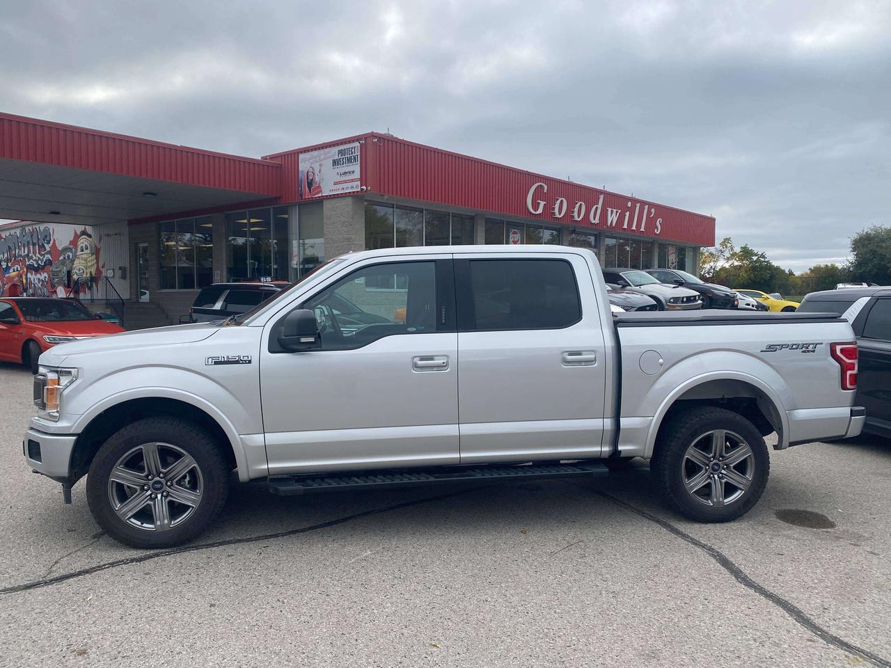 2018 Ford F-150 XLT SPORT, CLEAN CARFAX, REMOTE START, 5.5' BOX! Photo