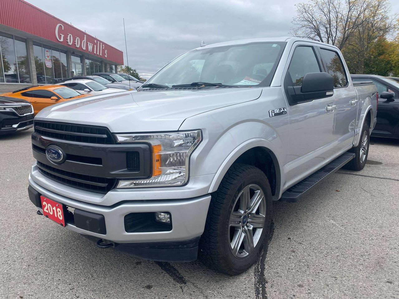 2018 Ford F-150 XLT SPORT, CLEAN CARFAX, REMOTE START, 5.5' BOX! - Photo #4