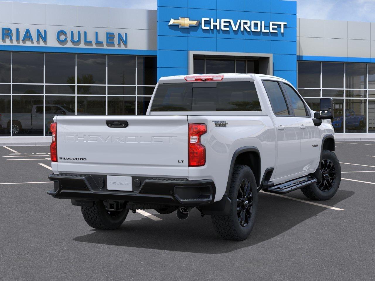 2026 Chevrolet Silverado 2500 HD LT 4WD Crew Cab Standard Box LT Photo3