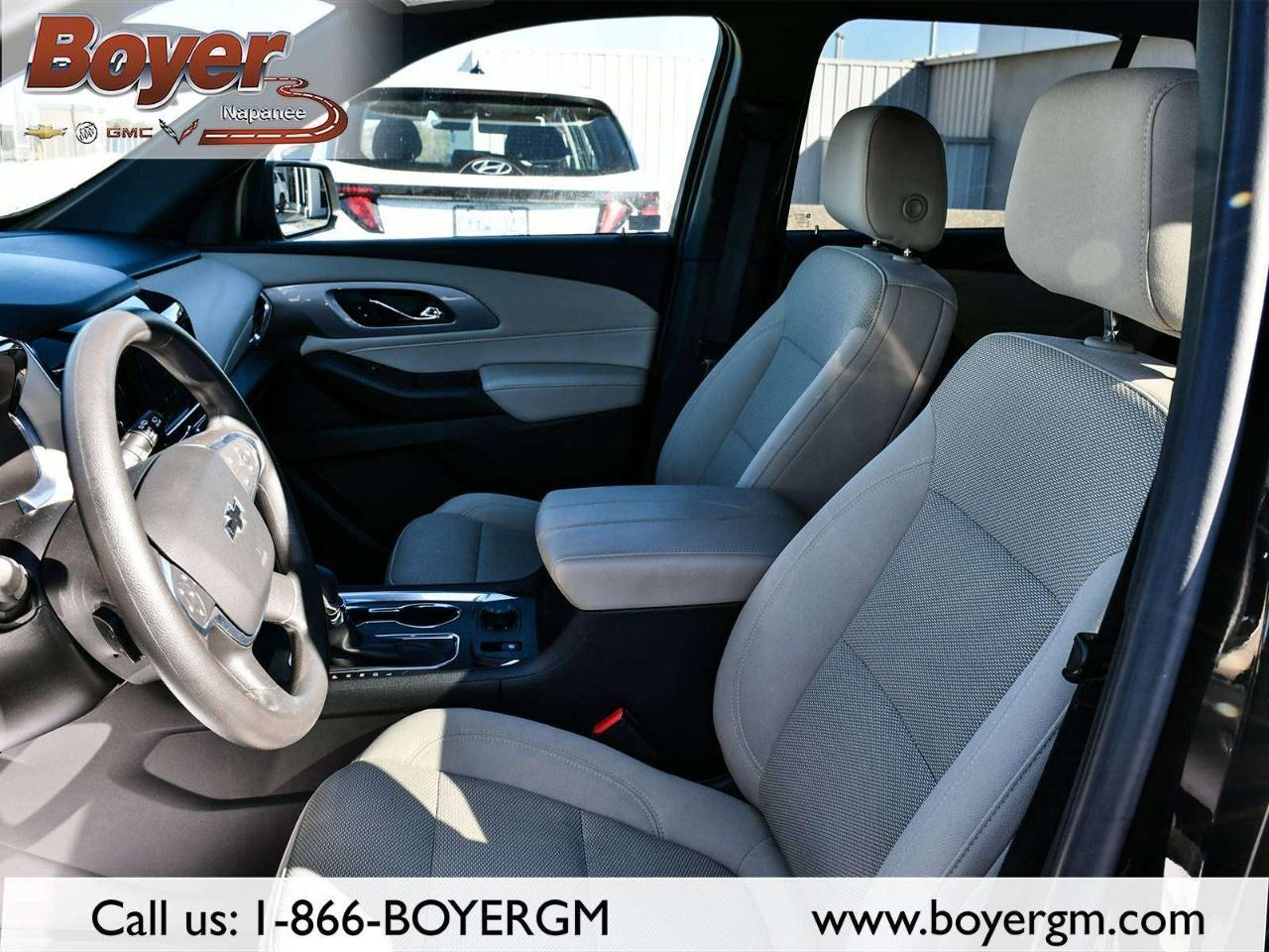 2022 Chevrolet Traverse AWD 4dr LS w/1LS Photo