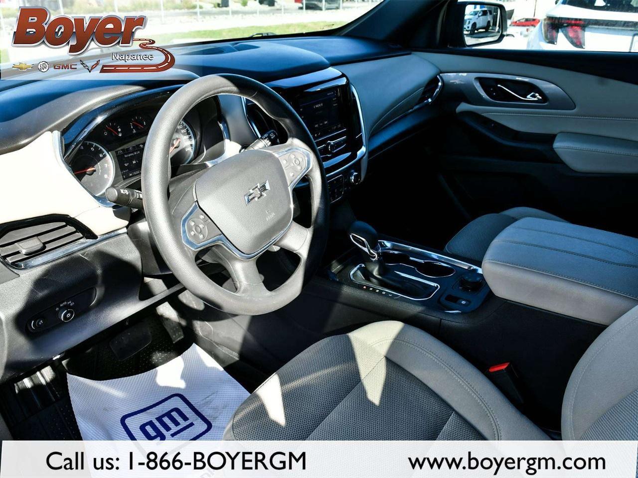 2022 Chevrolet Traverse AWD 4dr LS w/1LS Photo