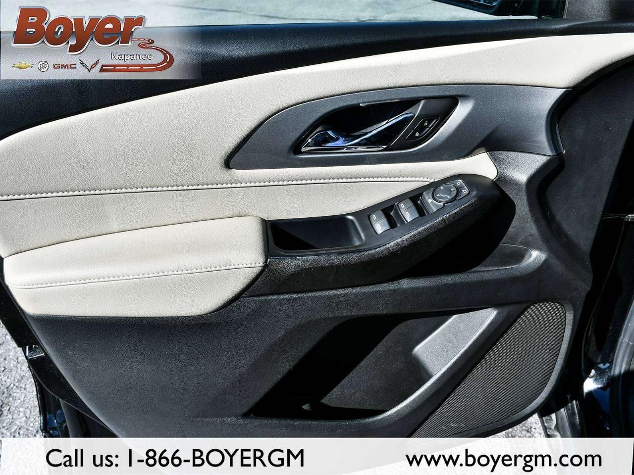2022 Chevrolet Traverse AWD 4dr LS w/1LS Photo
