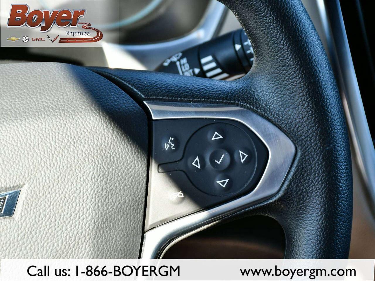 2022 Chevrolet Traverse AWD 4dr LS w/1LS Photo