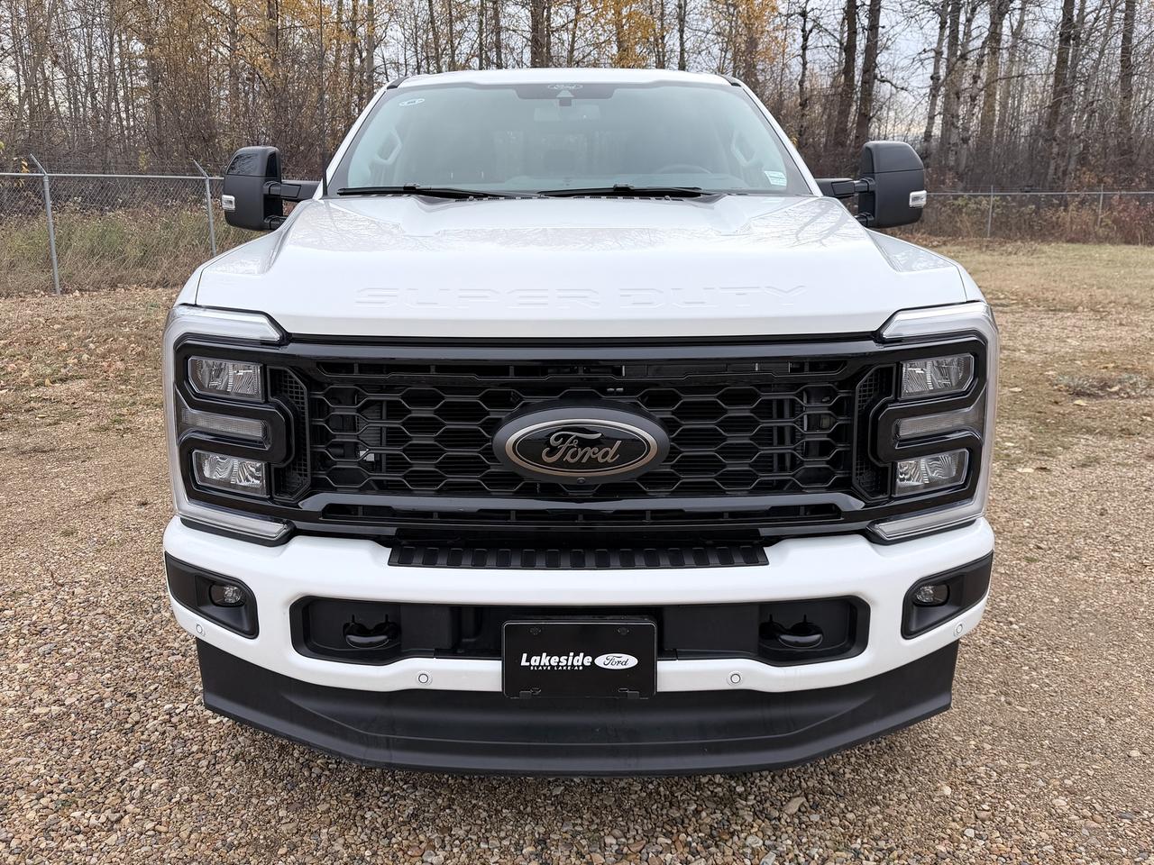 2026 Ford F-350 Super Duty SRW Lariat Photo2