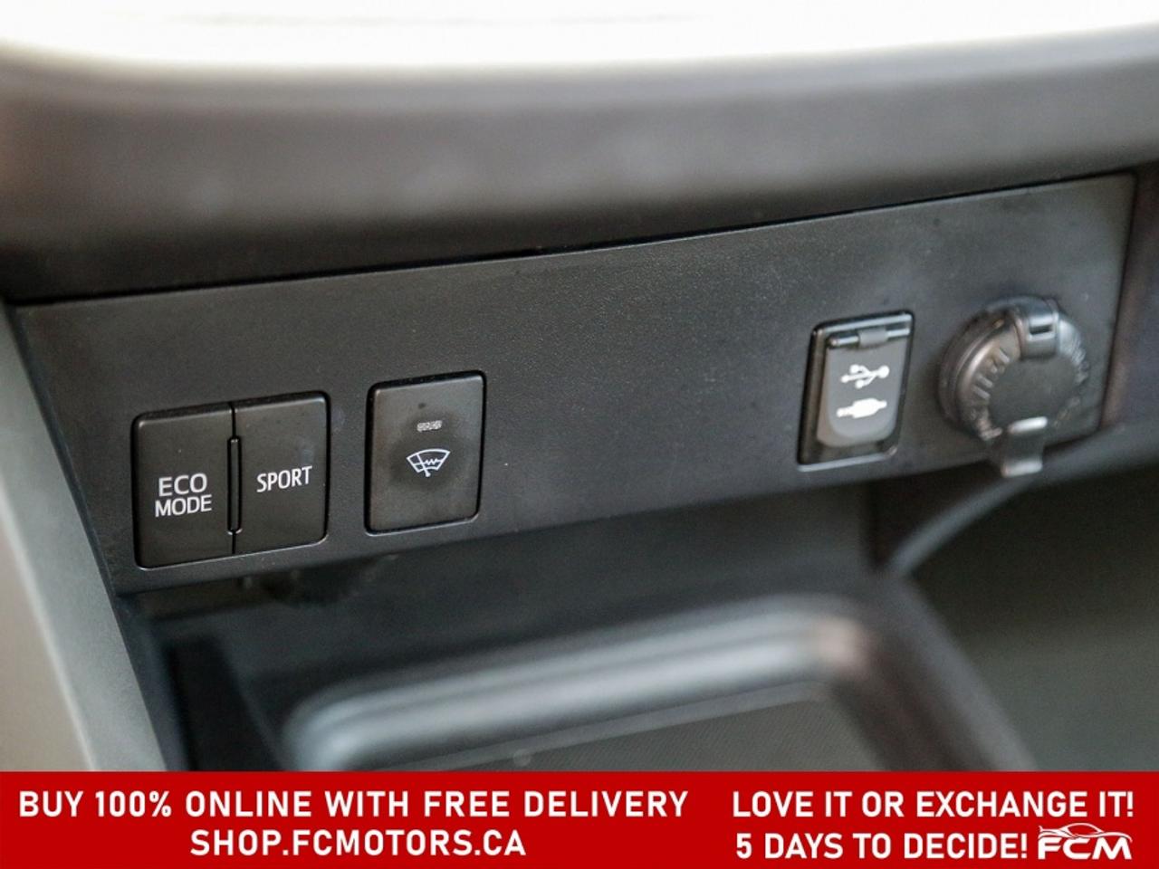 2016 Toyota RAV4 LE | FULLY CERTIFIED WITH WARRANTY Photo