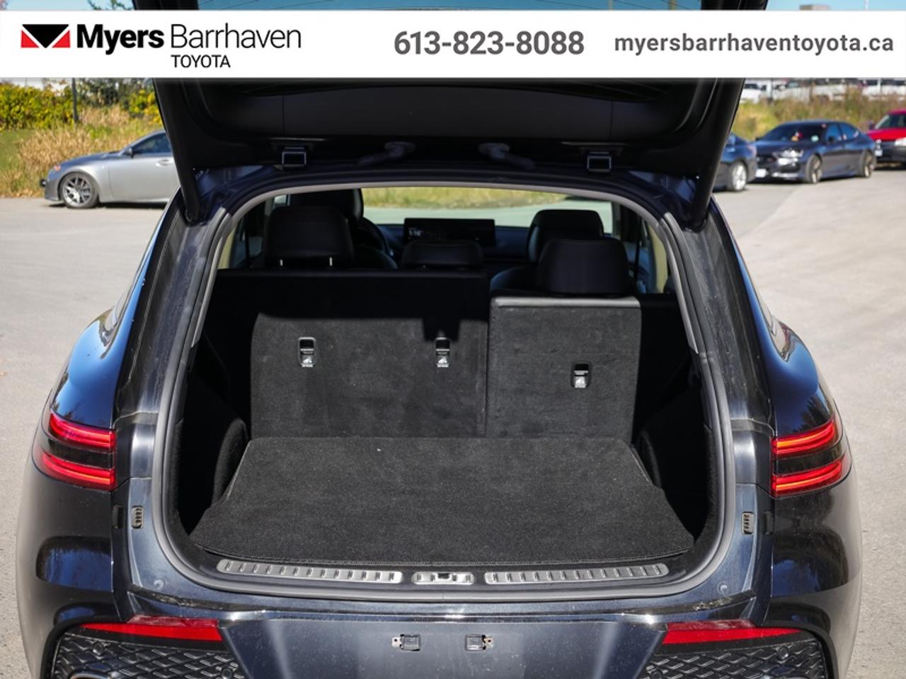 2025 Genesis GV70 2.5T Advanced  - Sunroof -  Navigation - $327 B/W Photo
