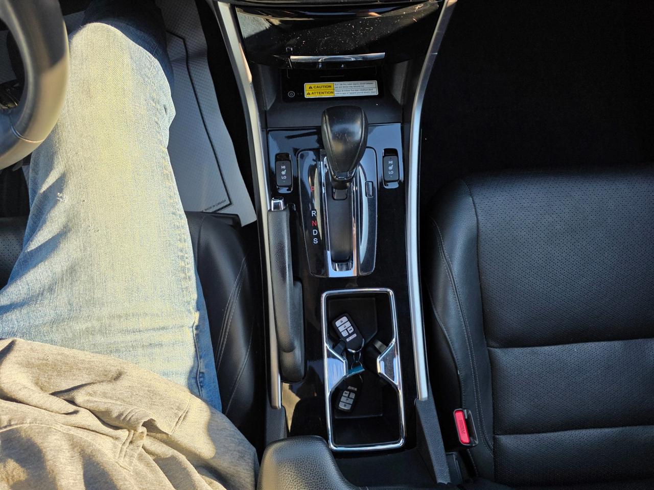 2017 Honda Accord Touring Photo