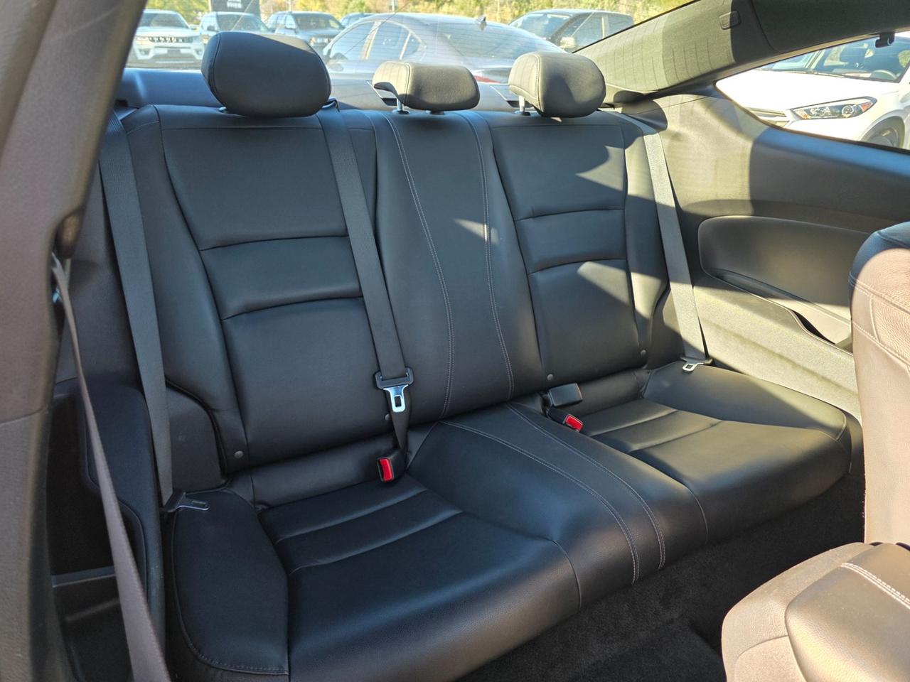 2017 Honda Accord Touring Photo
