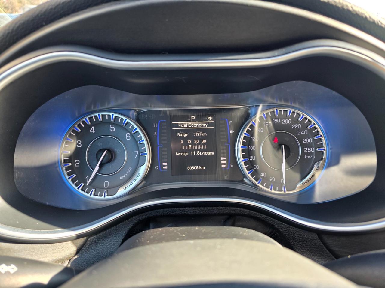 2015 Chrysler 200 Limited Photo