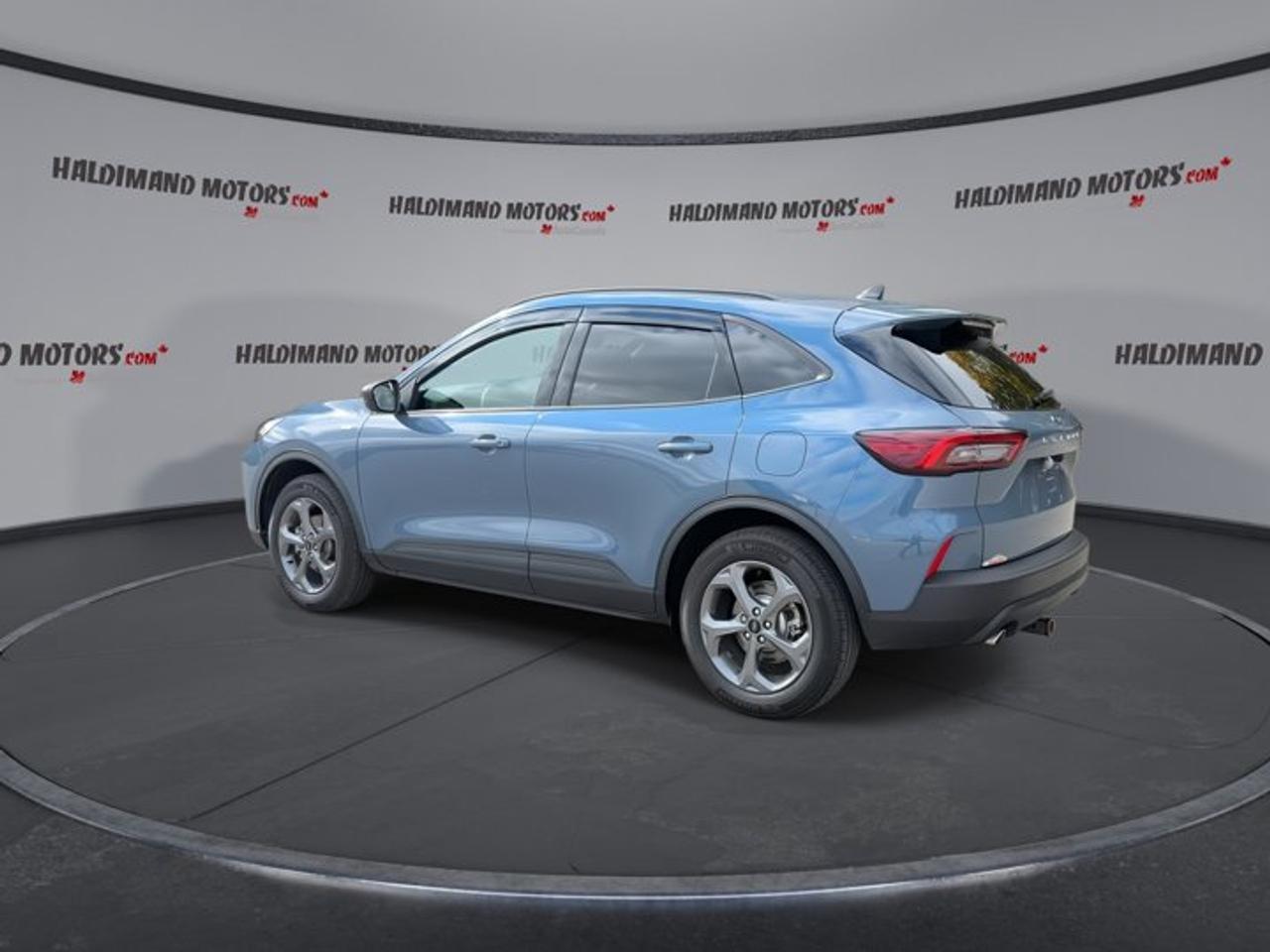 2026 Ford Escape ST-Line AWD | No Accidents | Heated Steering Photo