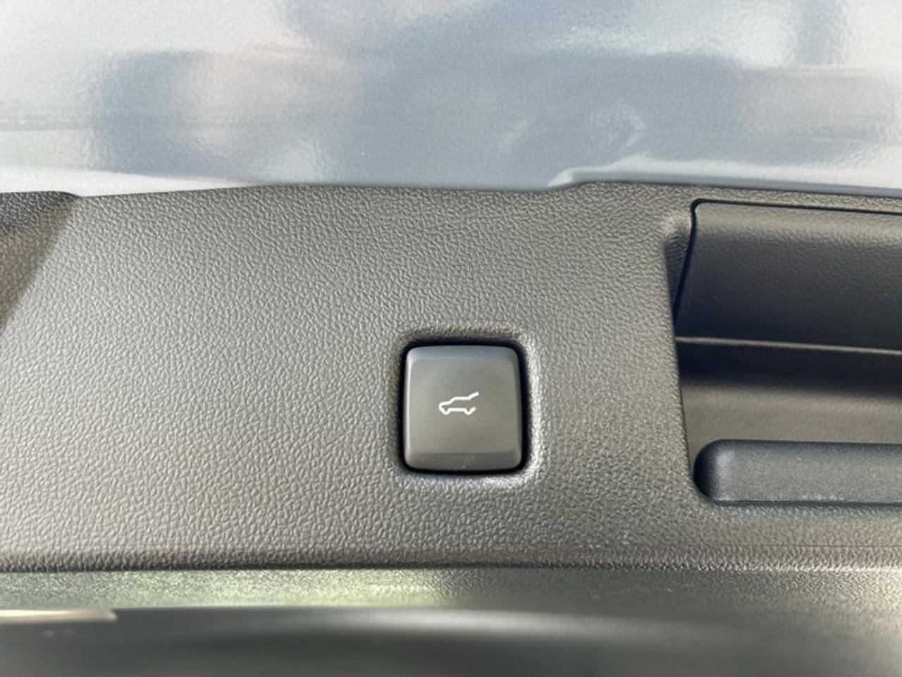 2026 Ford Escape ST-Line AWD | No Accidents | Heated Steering Photo