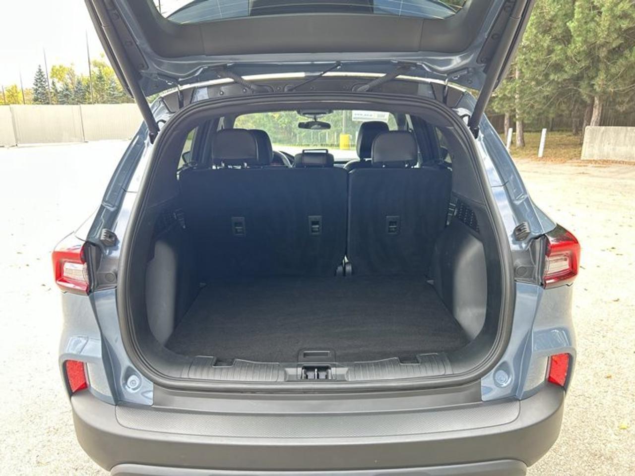2026 Ford Escape ST-Line AWD | No Accidents | Heated Steering Photo